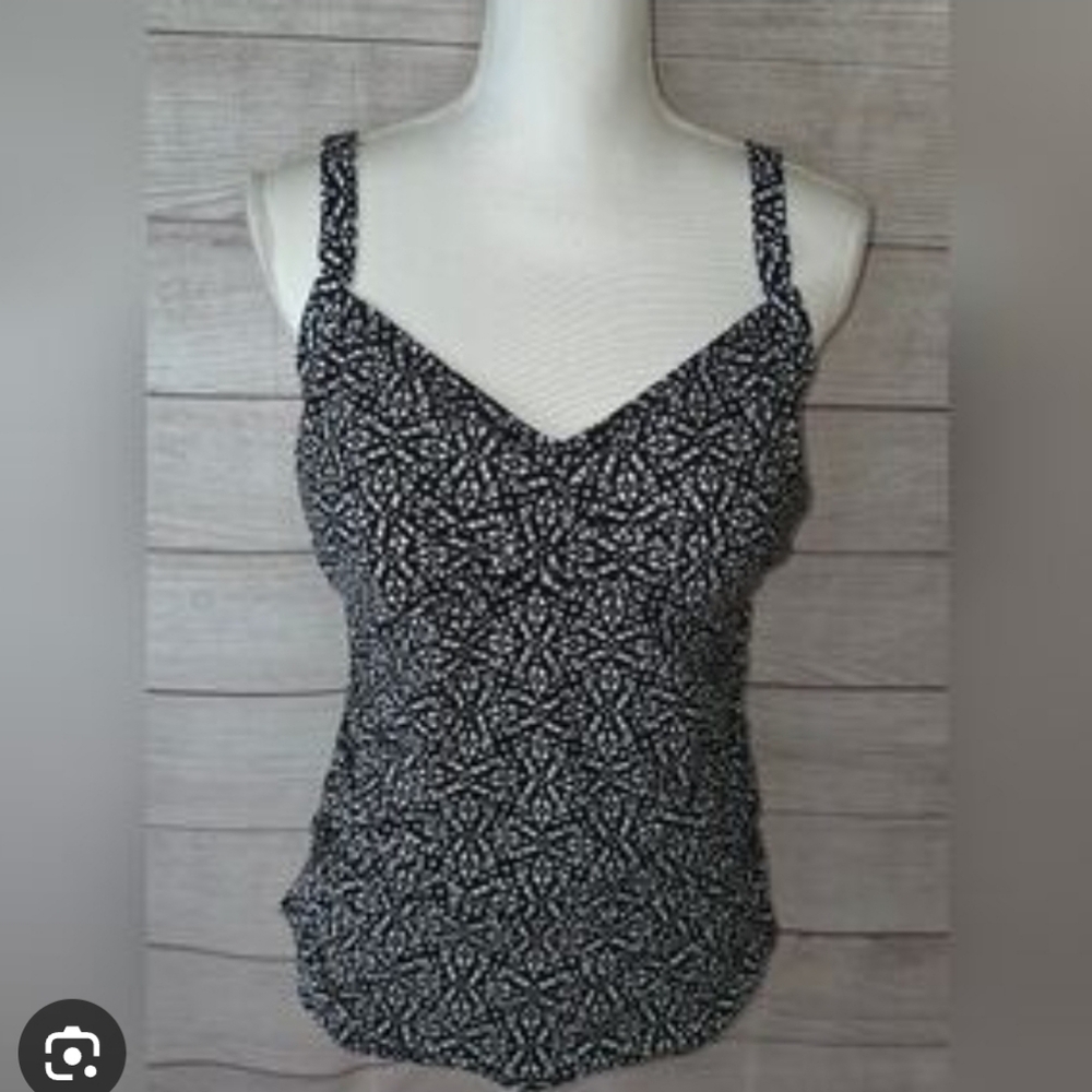 LL Bean Swim Black and White Patterned Swim Top